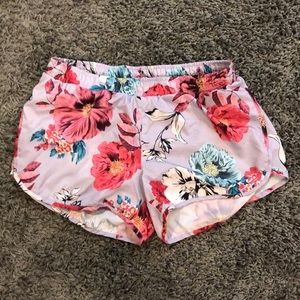 Floral Old Navy Shorts SIZE M